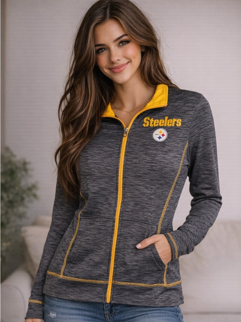 Pittsburgh Steelers Zip Jacket Womens Medium NFL Gray Yellow Athletic
